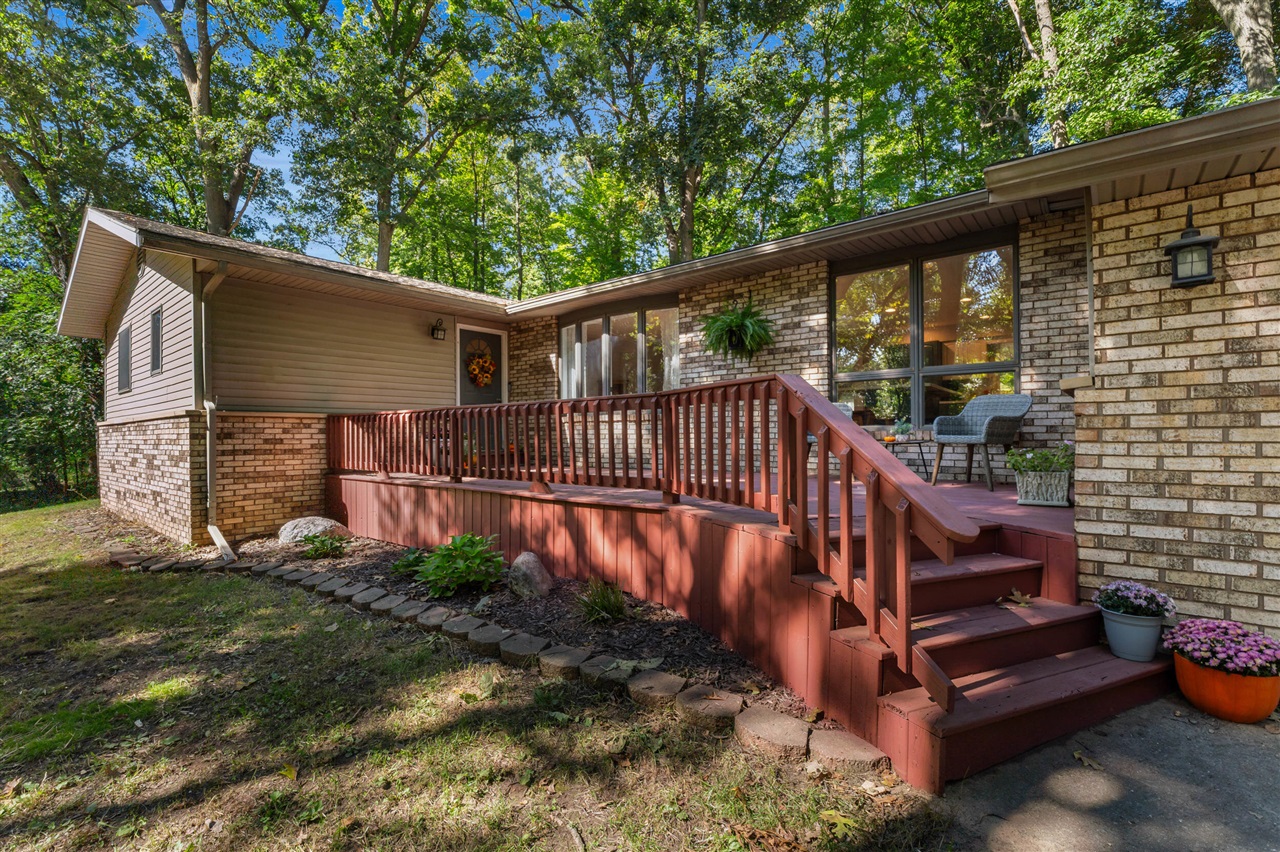 5660 Bean Road Property Photo 4