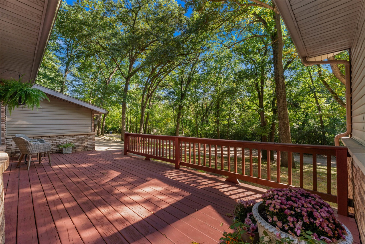 5660 Bean Road Property Photo 5