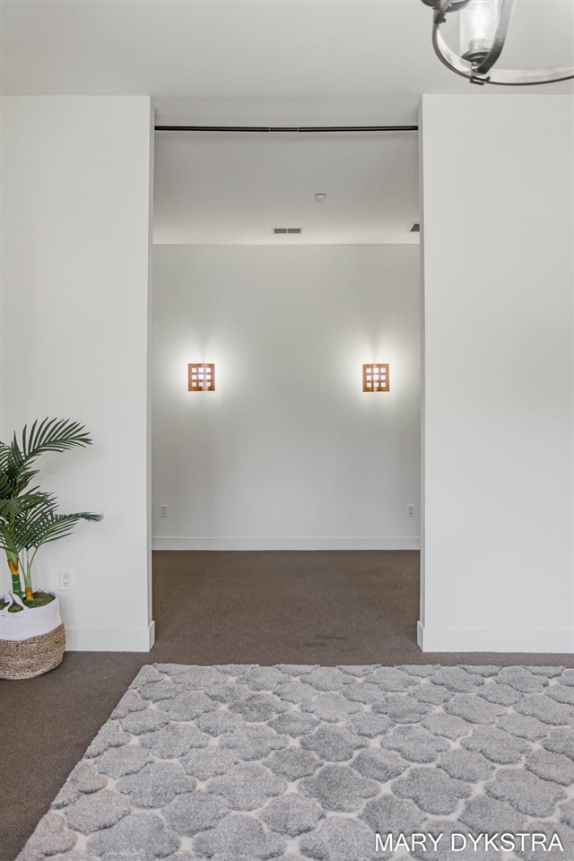 29 E 6th Street Property Photo 45