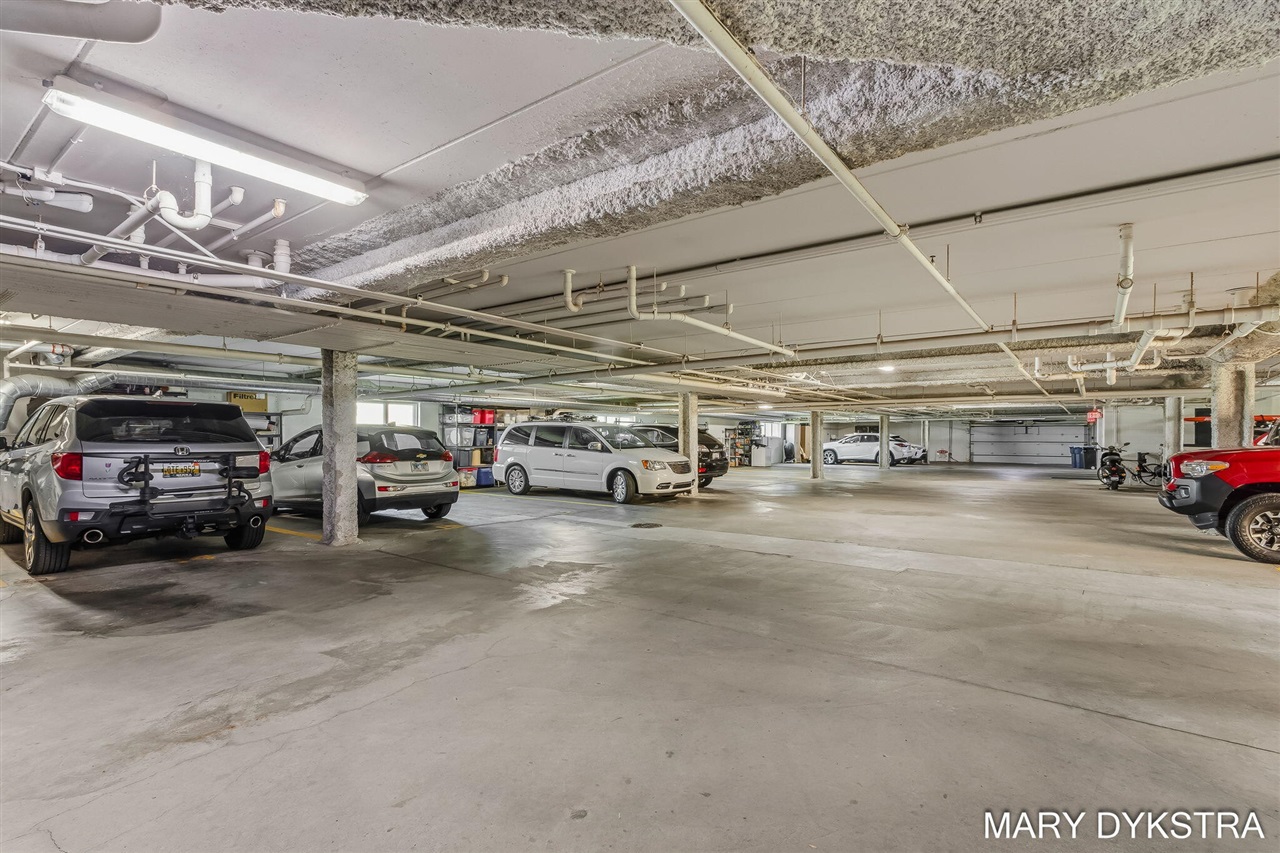 29 E 6th Street Property Photo 73