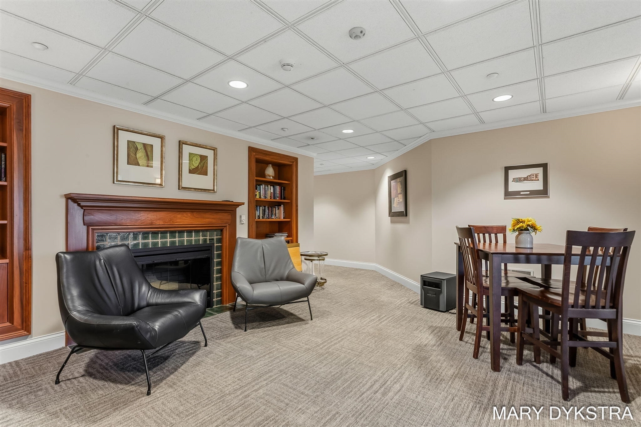 29 E 6th Street Property Photo 80