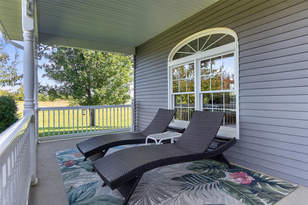 17485 Raymond Road Property Photo 12