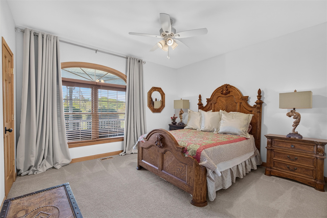 17485 Raymond Road Property Photo 45