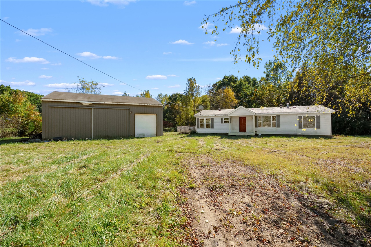 2740 111th Avenue Property Photo 1