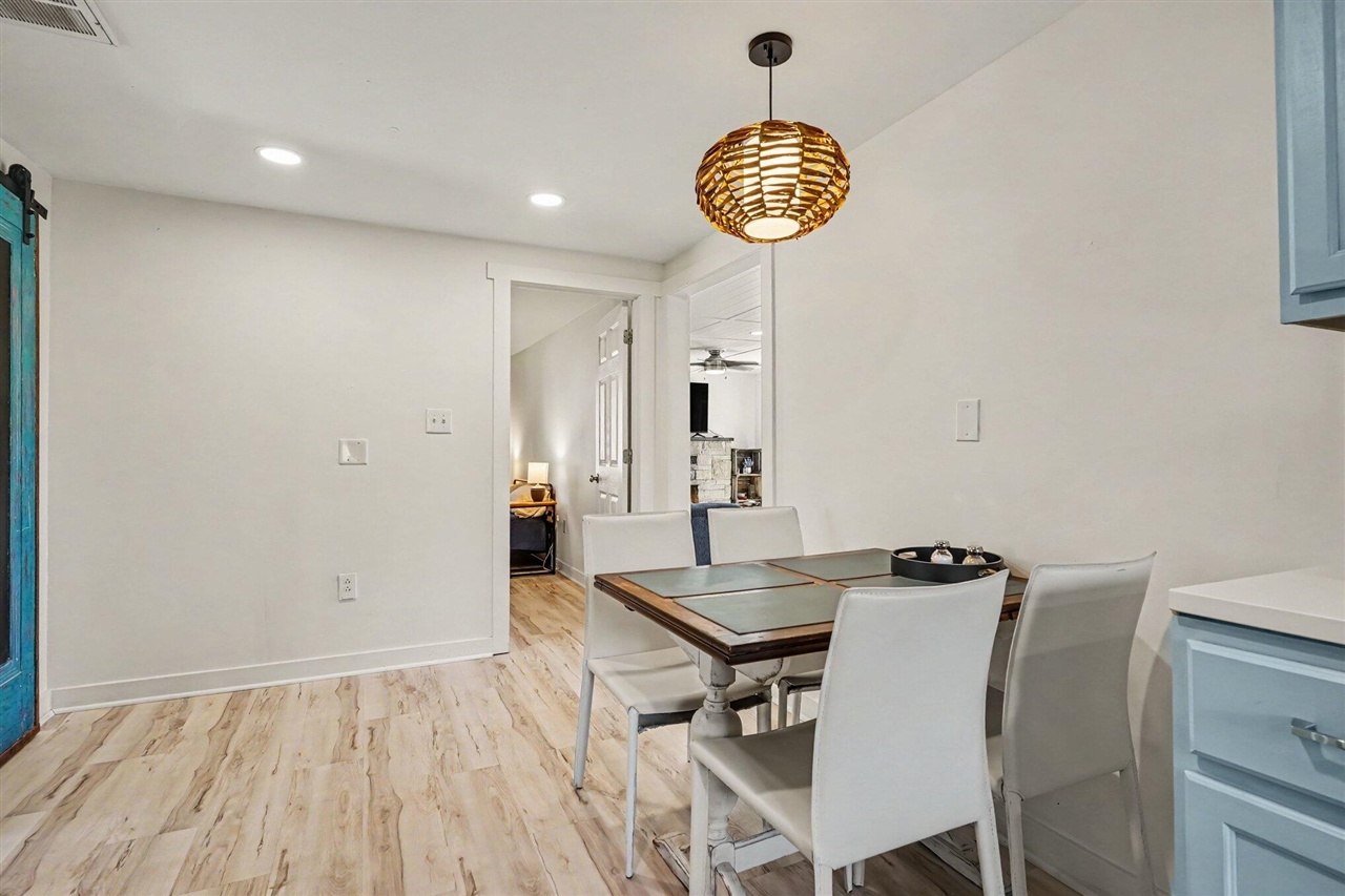66 Lakeview Avenue Property Photo 24
