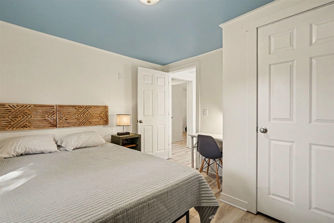 66 Lakeview Avenue Property Photo 29
