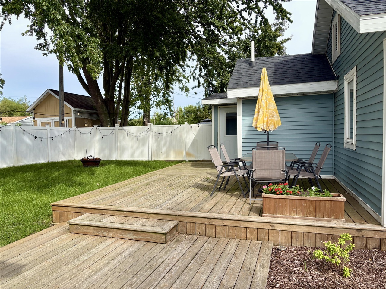 66 Lakeview Avenue Property Photo 32
