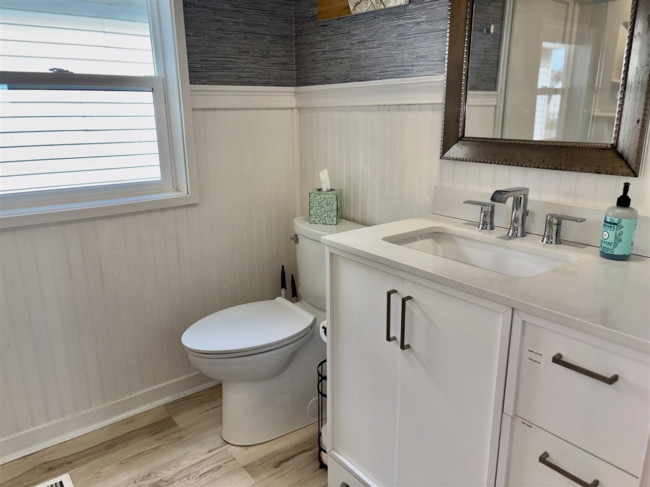 66 Lakeview Avenue Property Photo 48