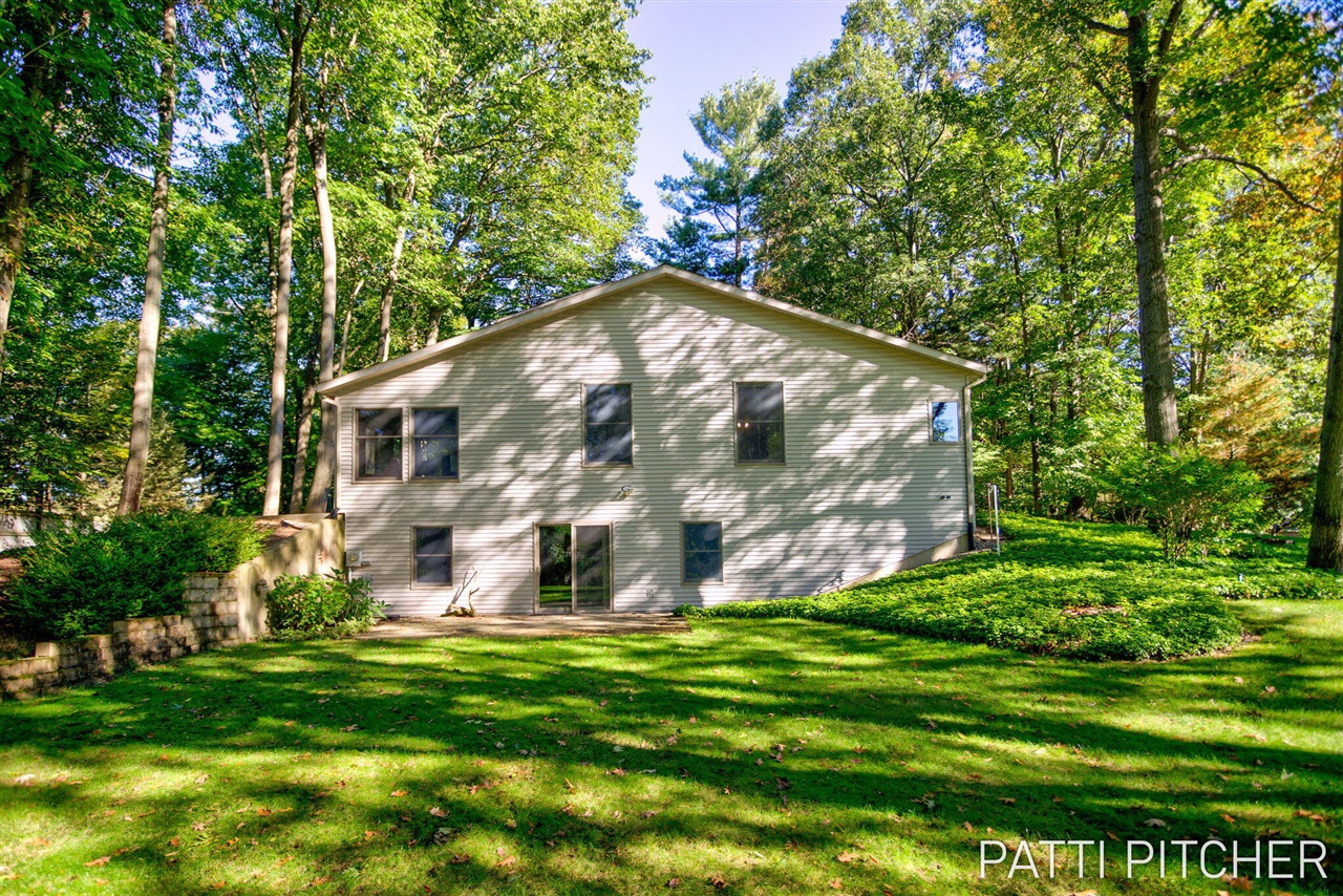 13582 Redbird Lane Property Photo 3