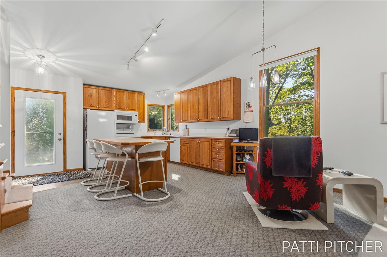 13582 Redbird Lane Property Photo 14
