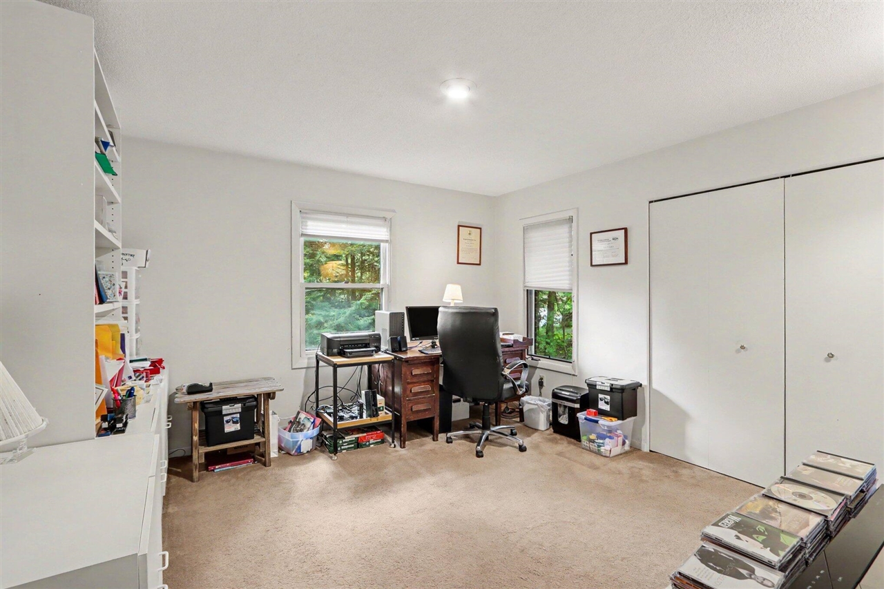 9808 Oak Forest Circle Property Photo 35