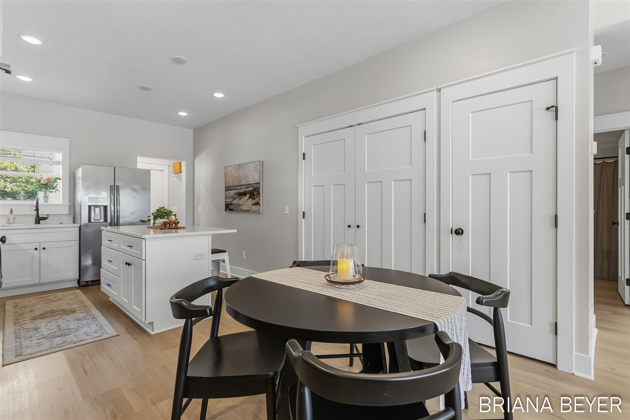 865 Winchester Street Property Photo 13