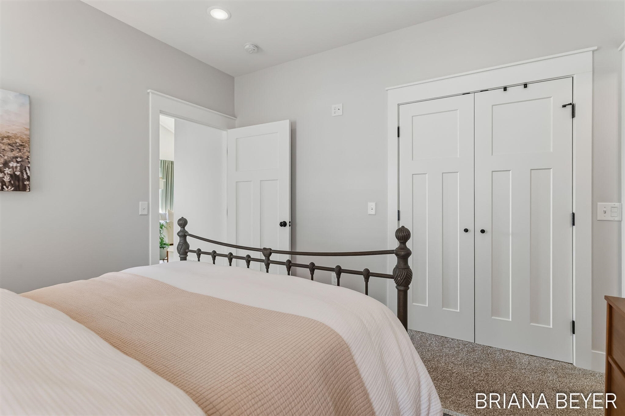 865 Winchester Street Property Photo 26