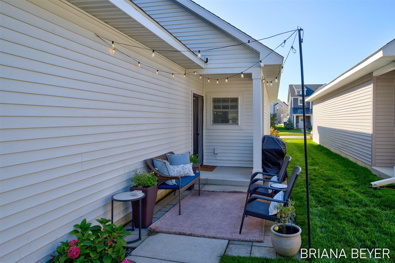865 Winchester Street Property Photo 37