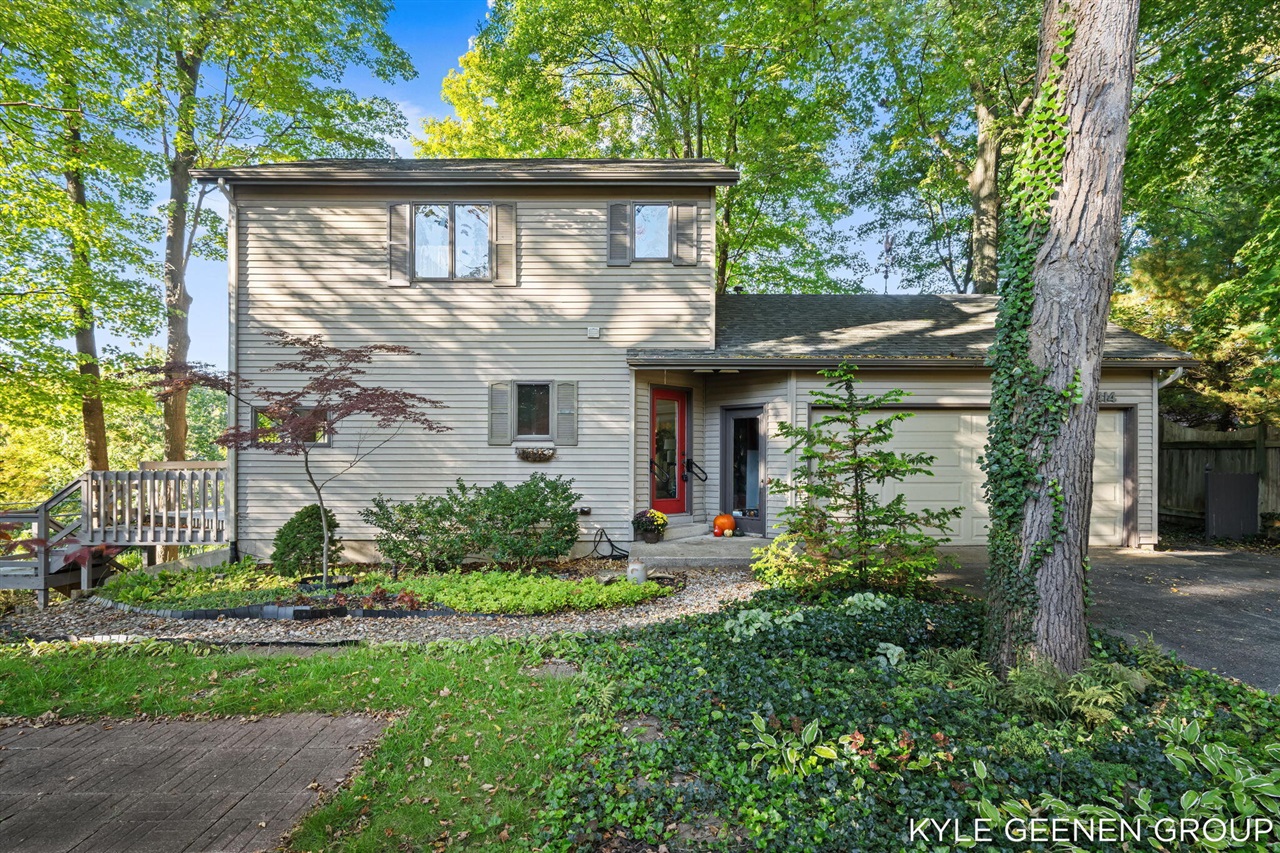 414 Spear Street Property Photo 1