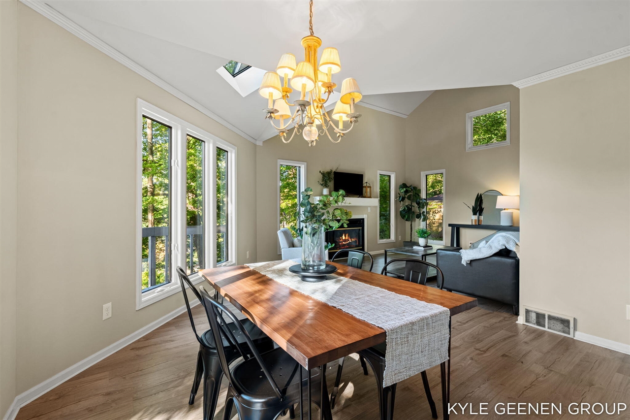 414 Spear Street Property Photo 16