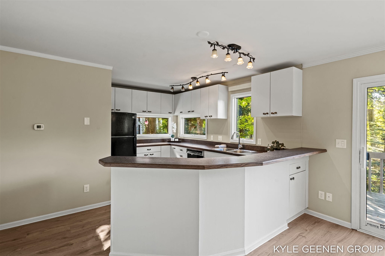 414 Spear Street Property Photo 17