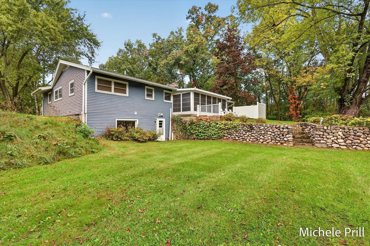 8210 Mccords Avenue Property Photo 4