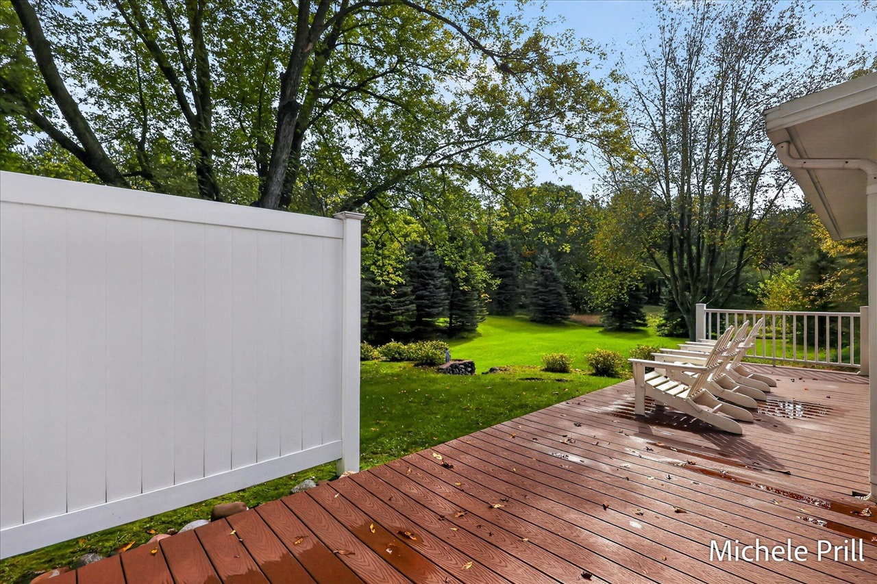 8210 Mccords Avenue Property Photo 5