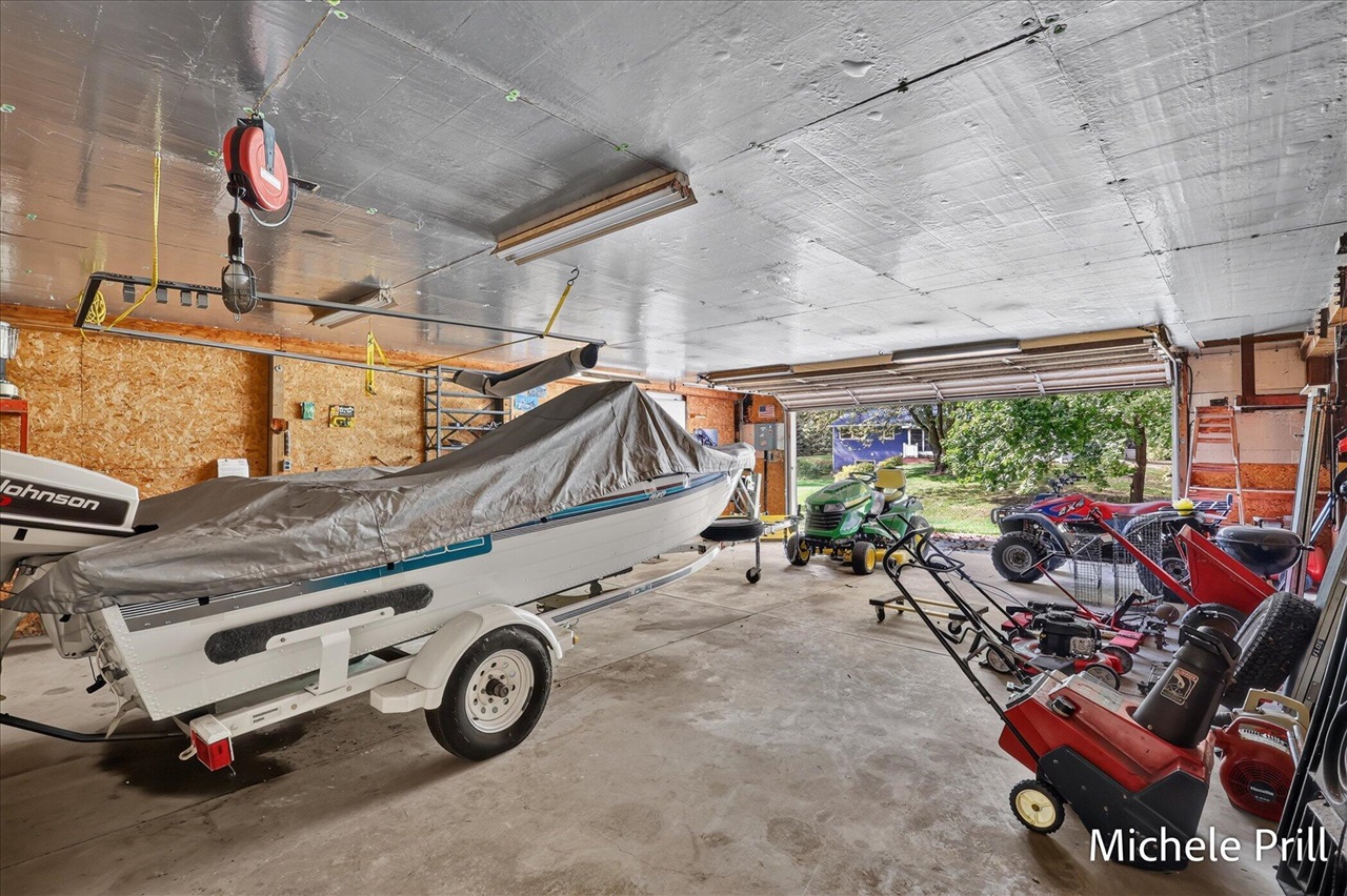8210 Mccords Avenue Property Photo 14