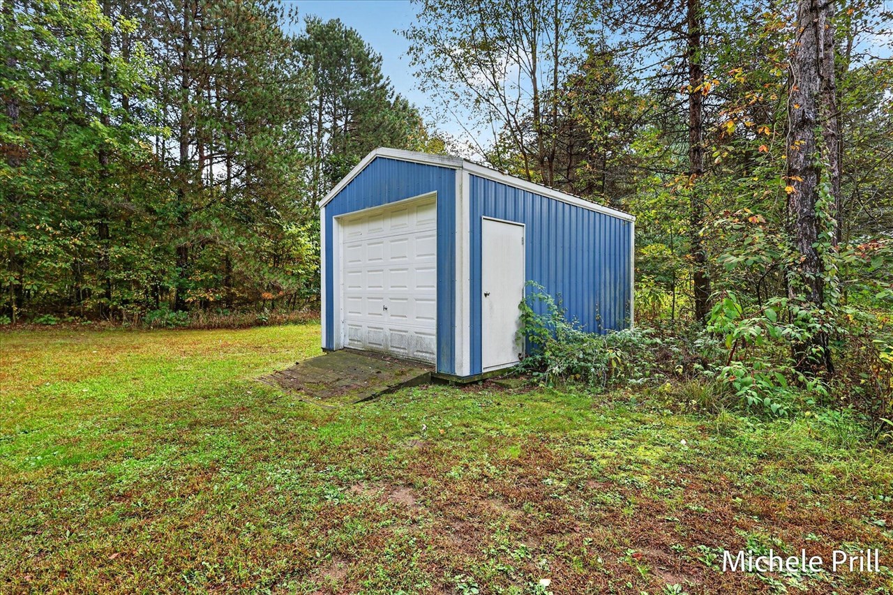 8210 Mccords Avenue Property Photo 16