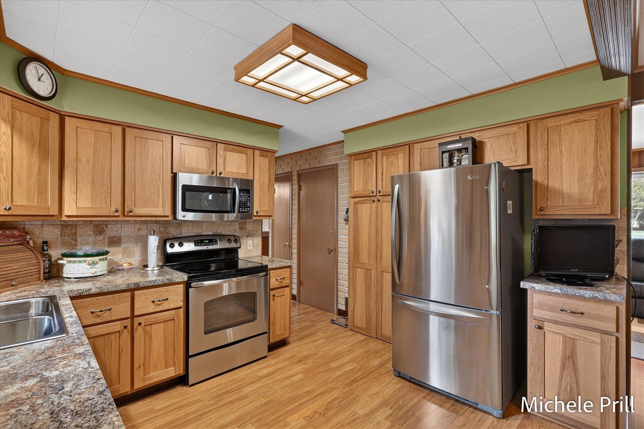 8210 Mccords Avenue Property Photo 27