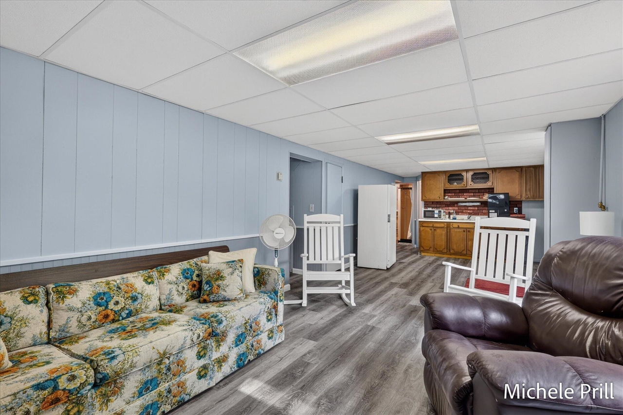 8210 Mccords Avenue Property Photo 44