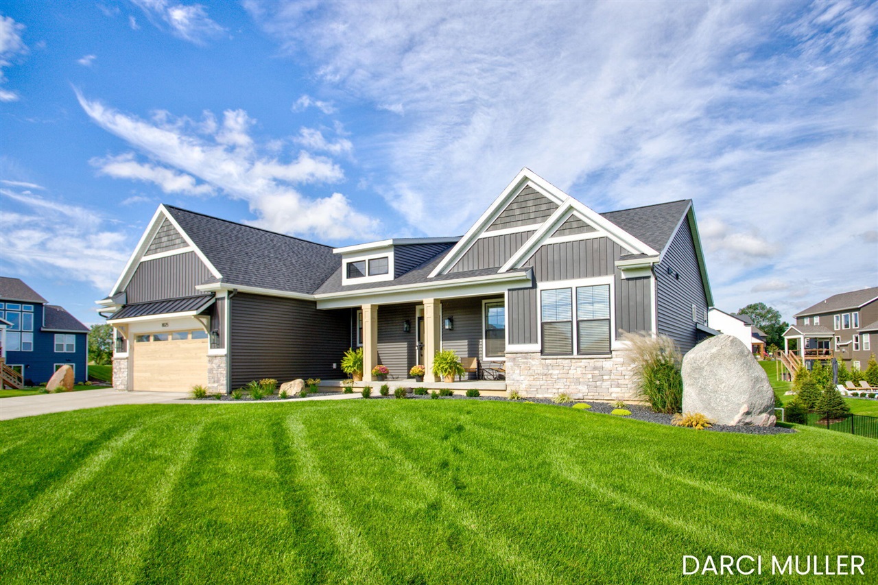 8025 Erie Drive Property Photo 1