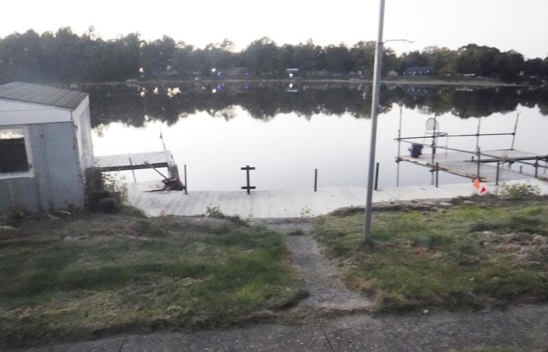23238 Van Resort Drive Property Photo 6