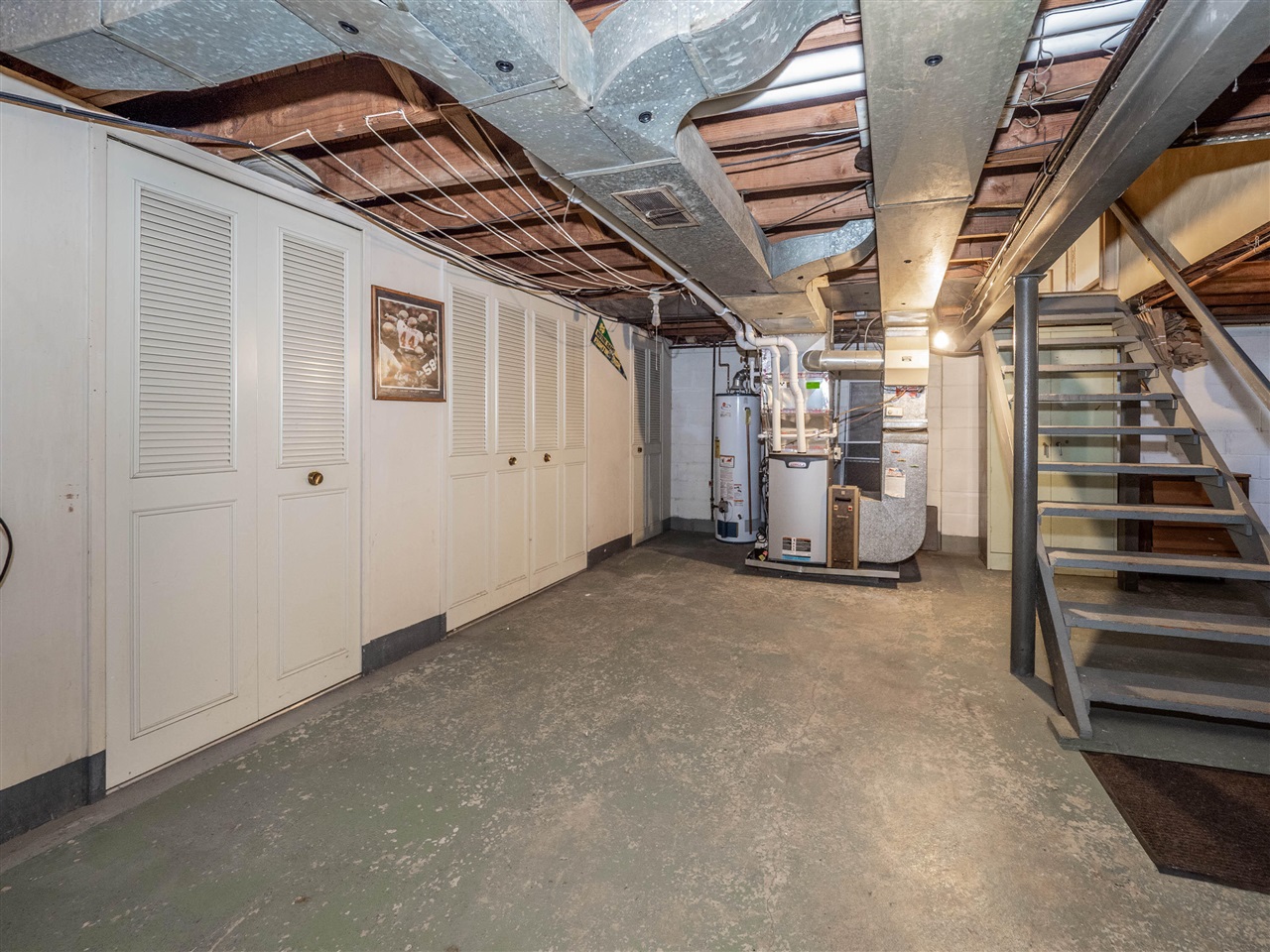 403 E Glenguile Avenue Property Photo 12