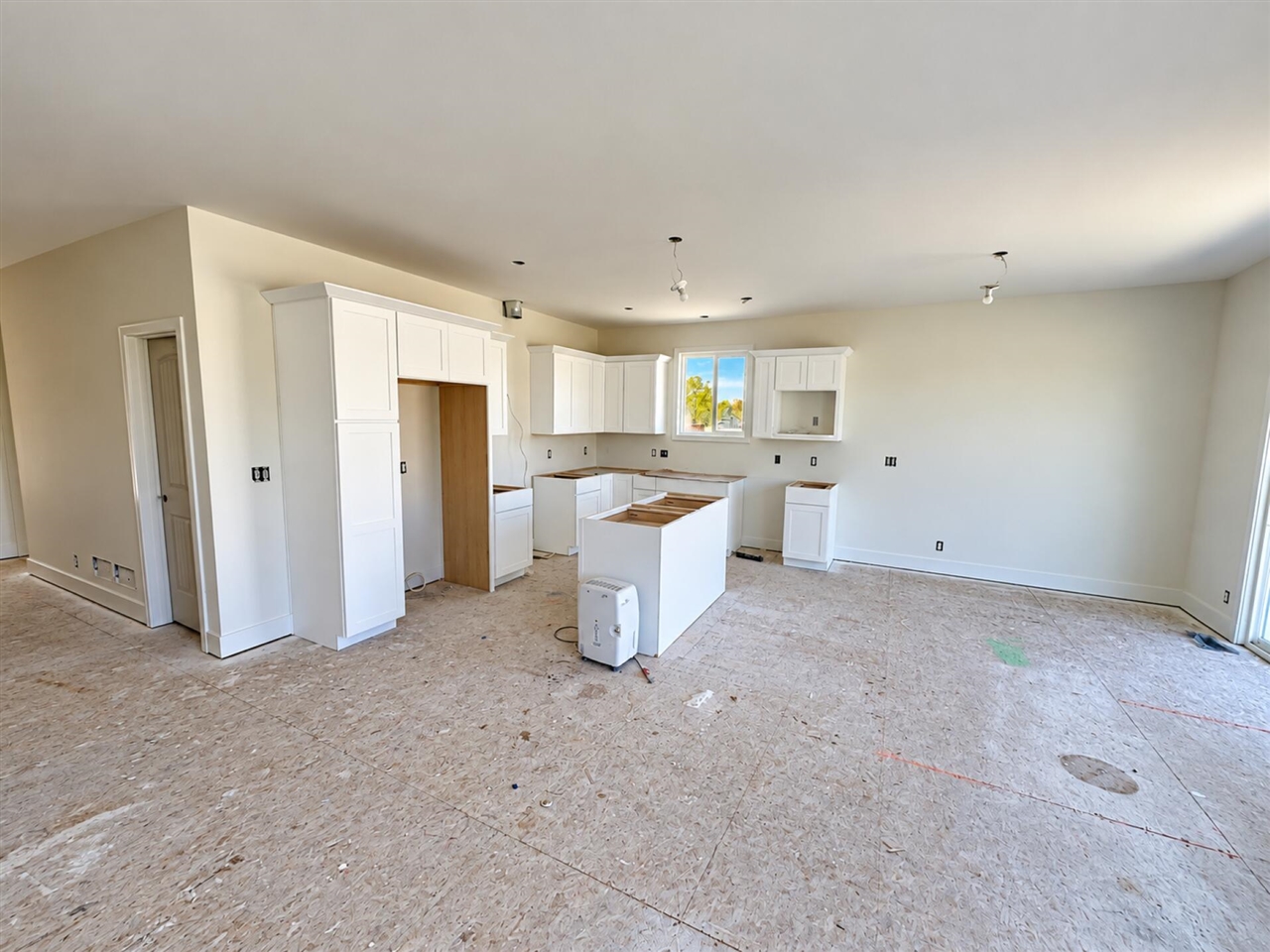 3081 Arbor Creek Drive Property Photo 5