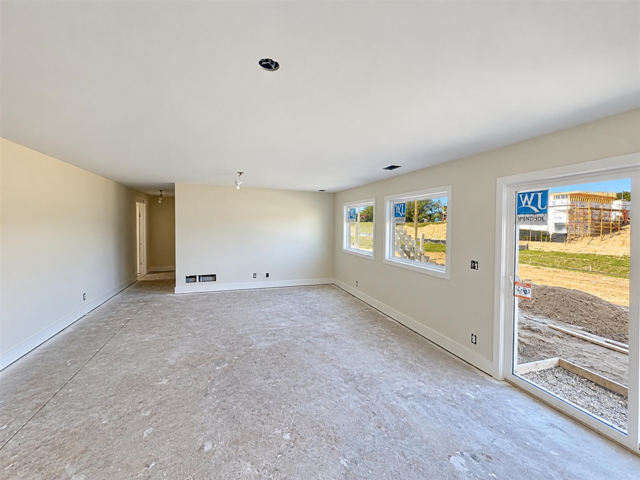 3081 Arbor Creek Drive Property Photo 6