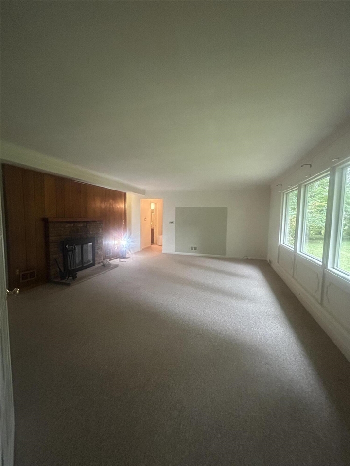 337 Alexander Drive Property Photo 6