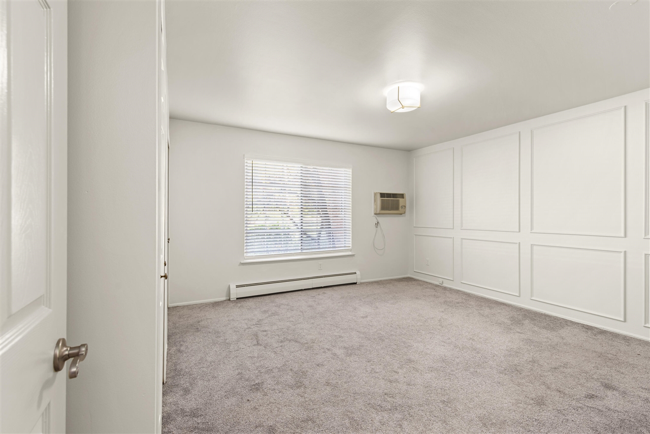 436 Romeo Road Property Photo 10