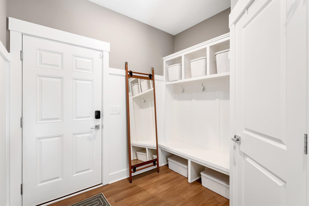 4741 Harbor View Drive Property Photo 35