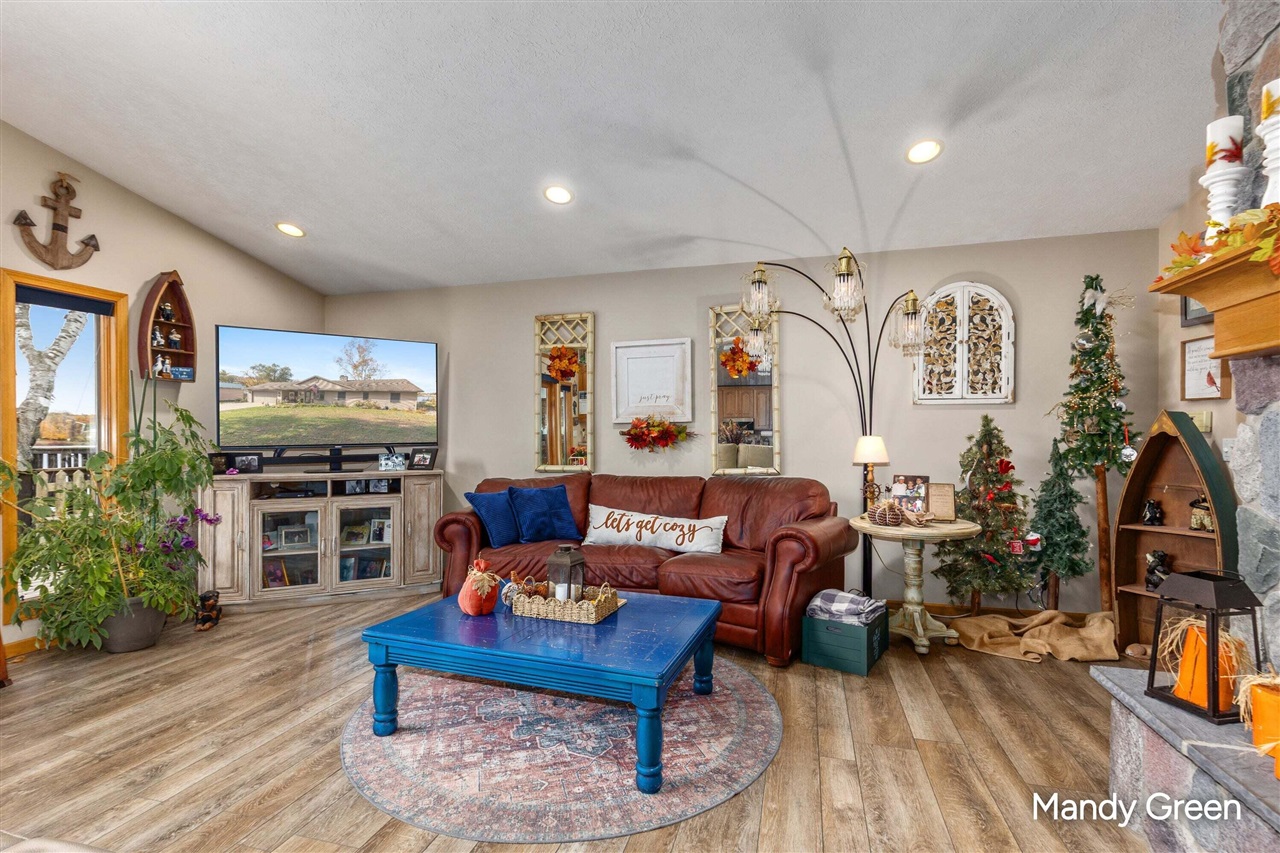 601 Sunny Trail Property Photo 18