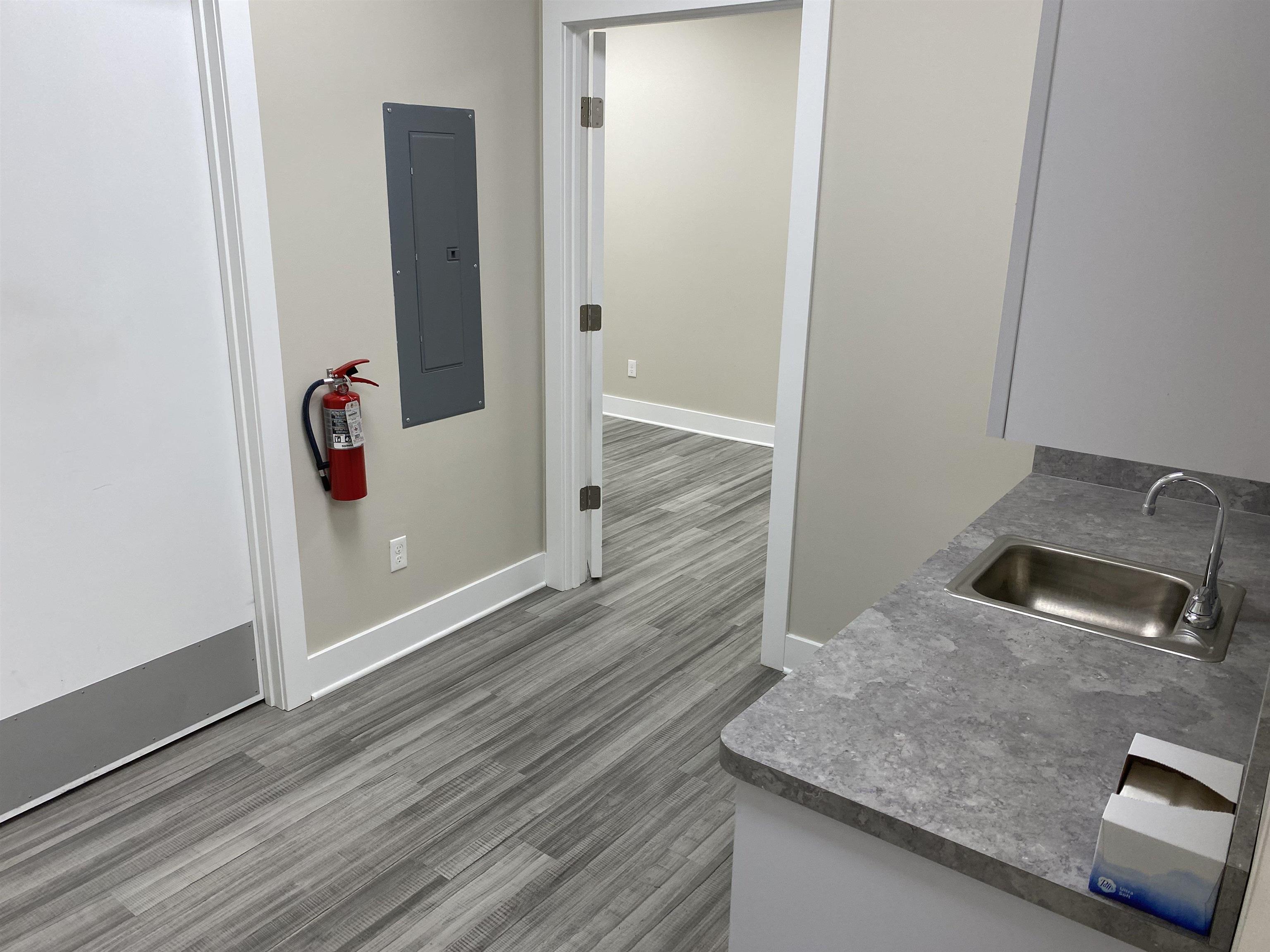 146 E Center Street Property Photo 8
