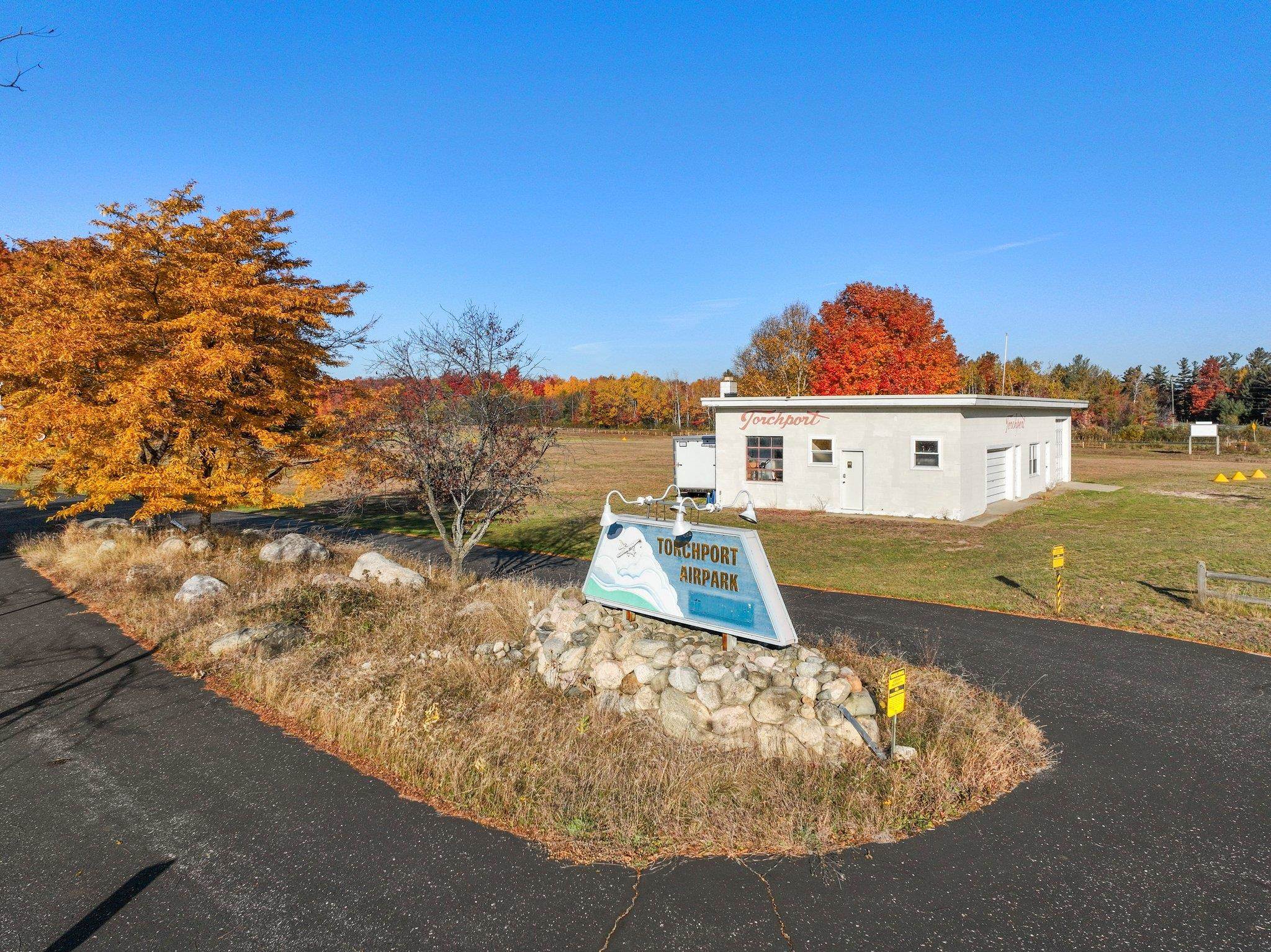 6 Hangar Way Property Photo 18