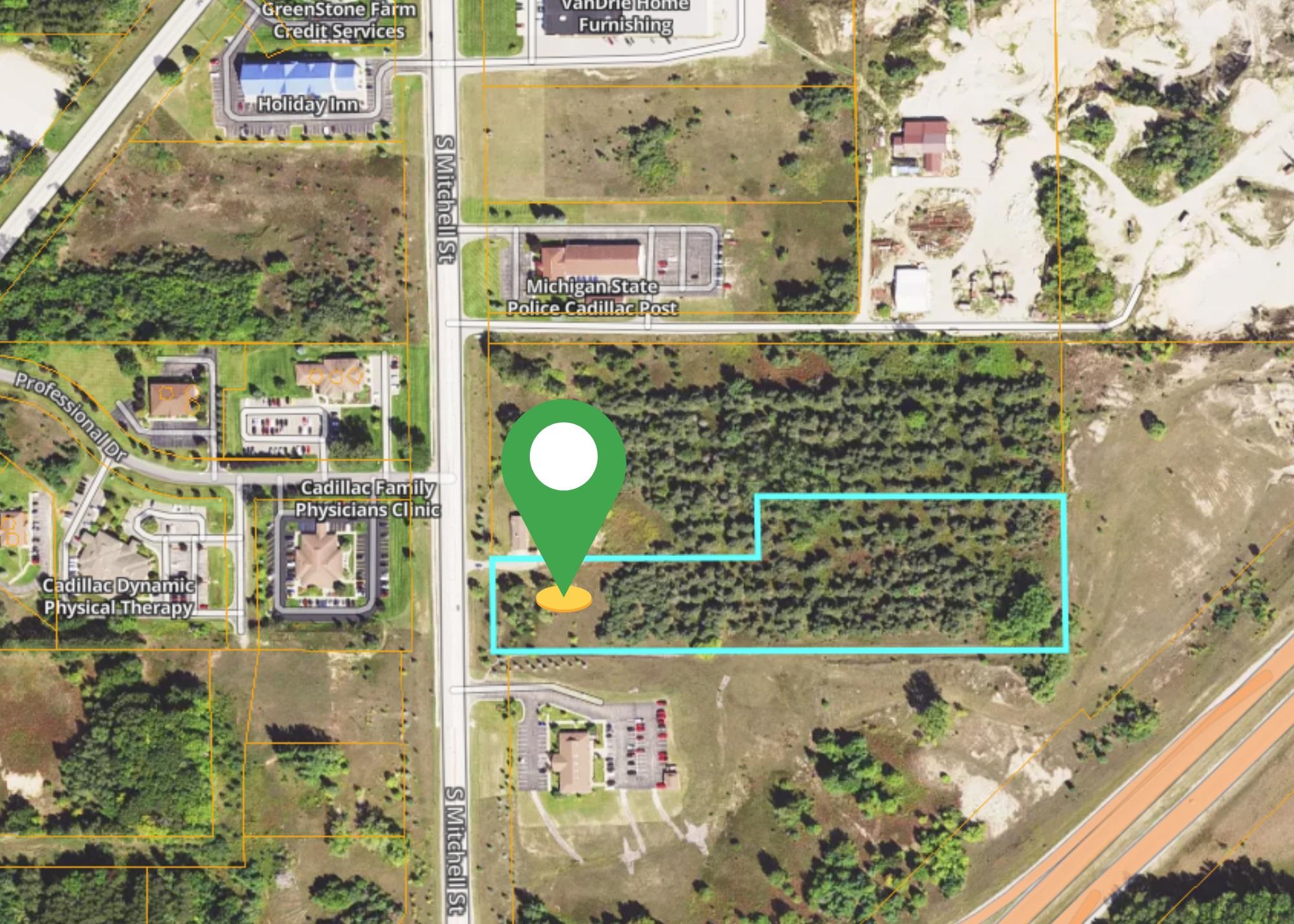 7859 S US-131 Property Photo 1
