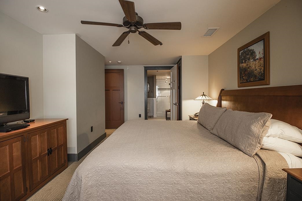 2035 N Us-31 N Property Photo 14