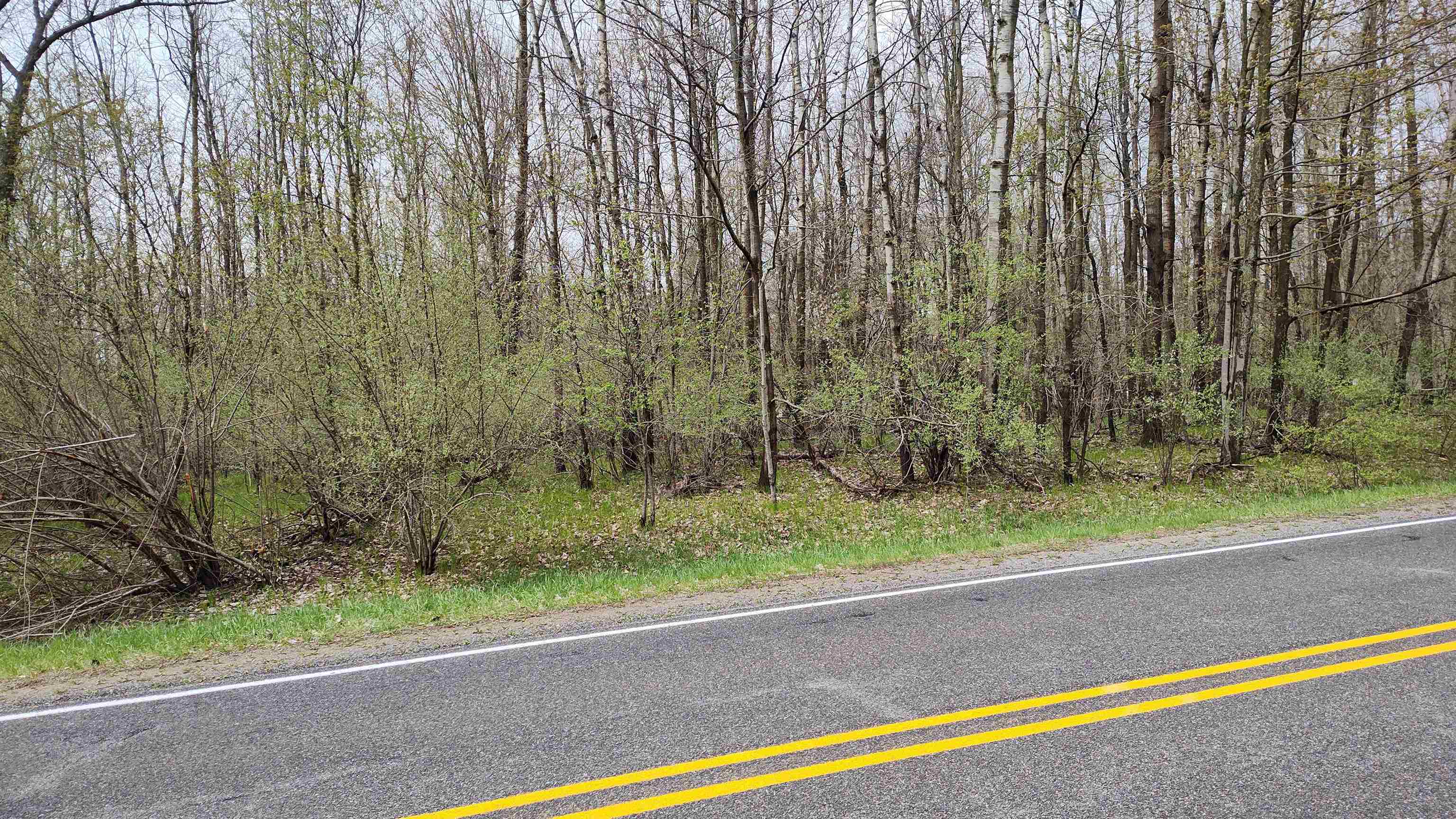 1150 Queensway Drive Property Photo 1