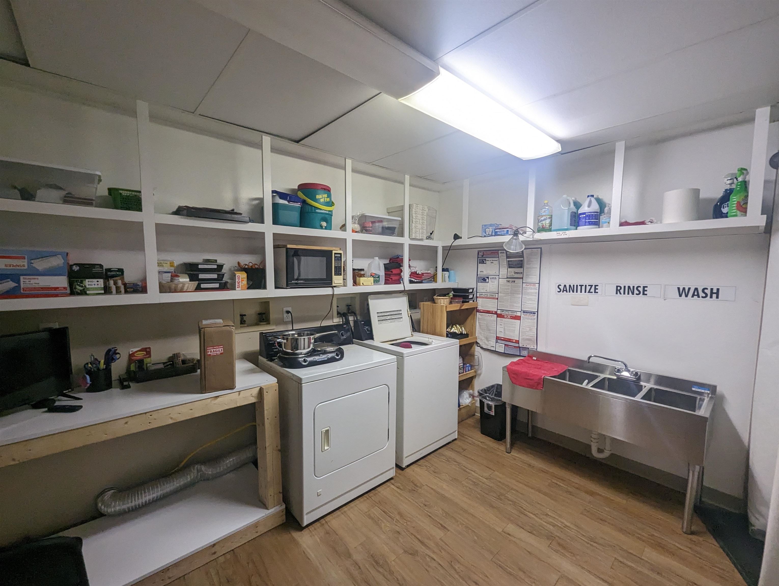 211 E Huron Road Property Photo 42