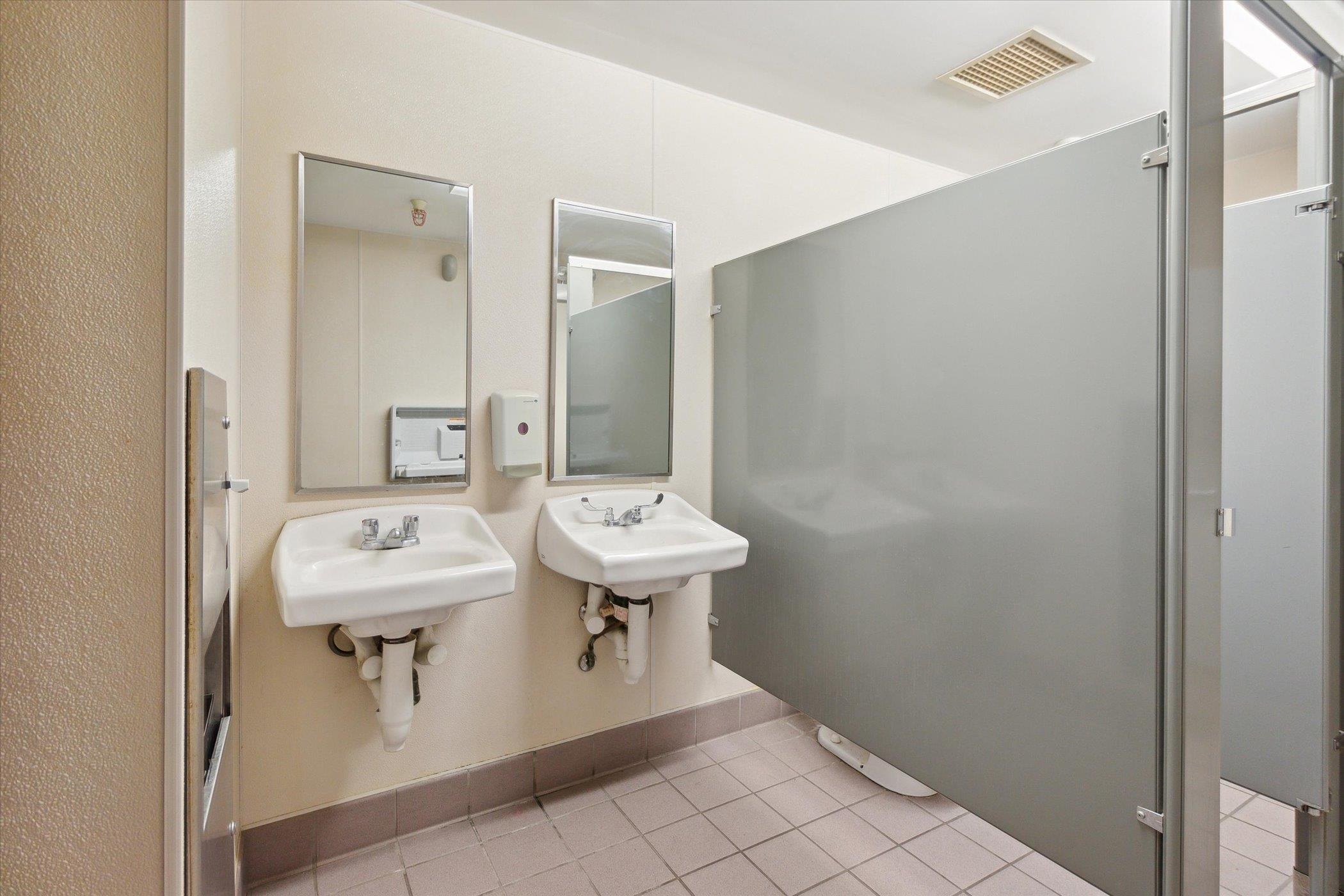1420 Wright Avenue Property Photo 50
