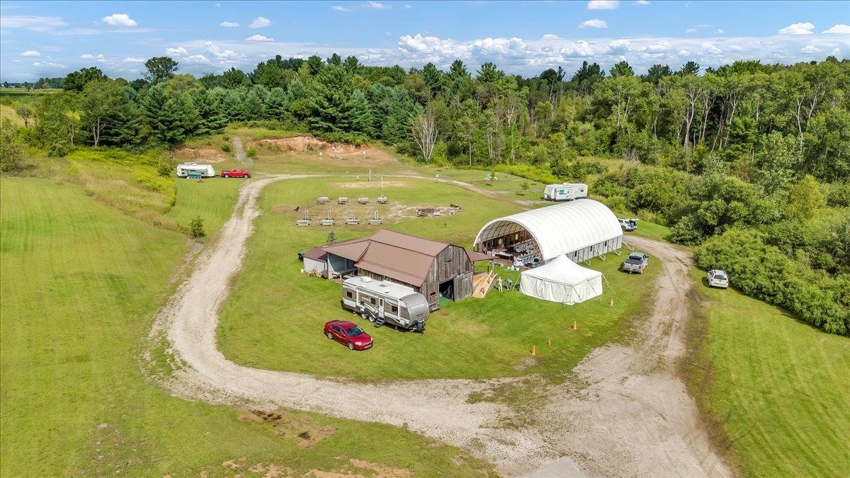 1870 M-65 Property Photo 5