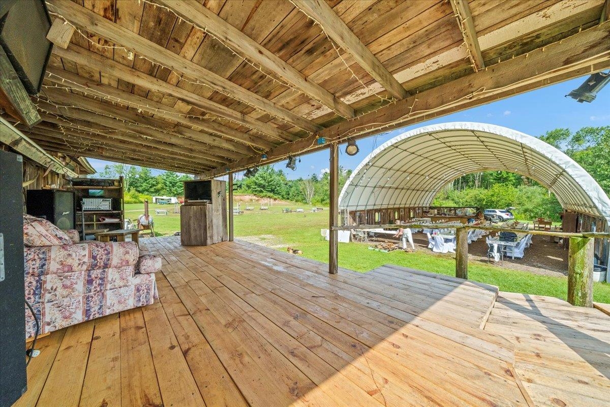 1870 M-65 Property Photo 11