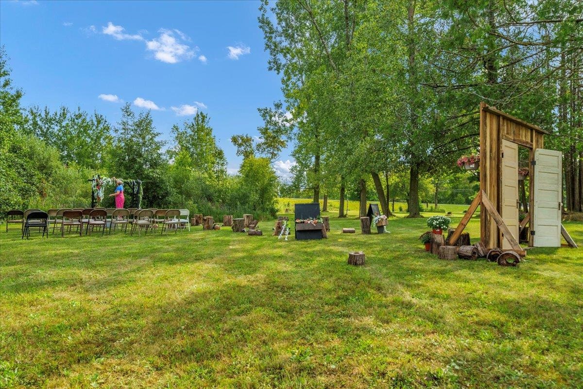 1870 M-65 Property Photo 36