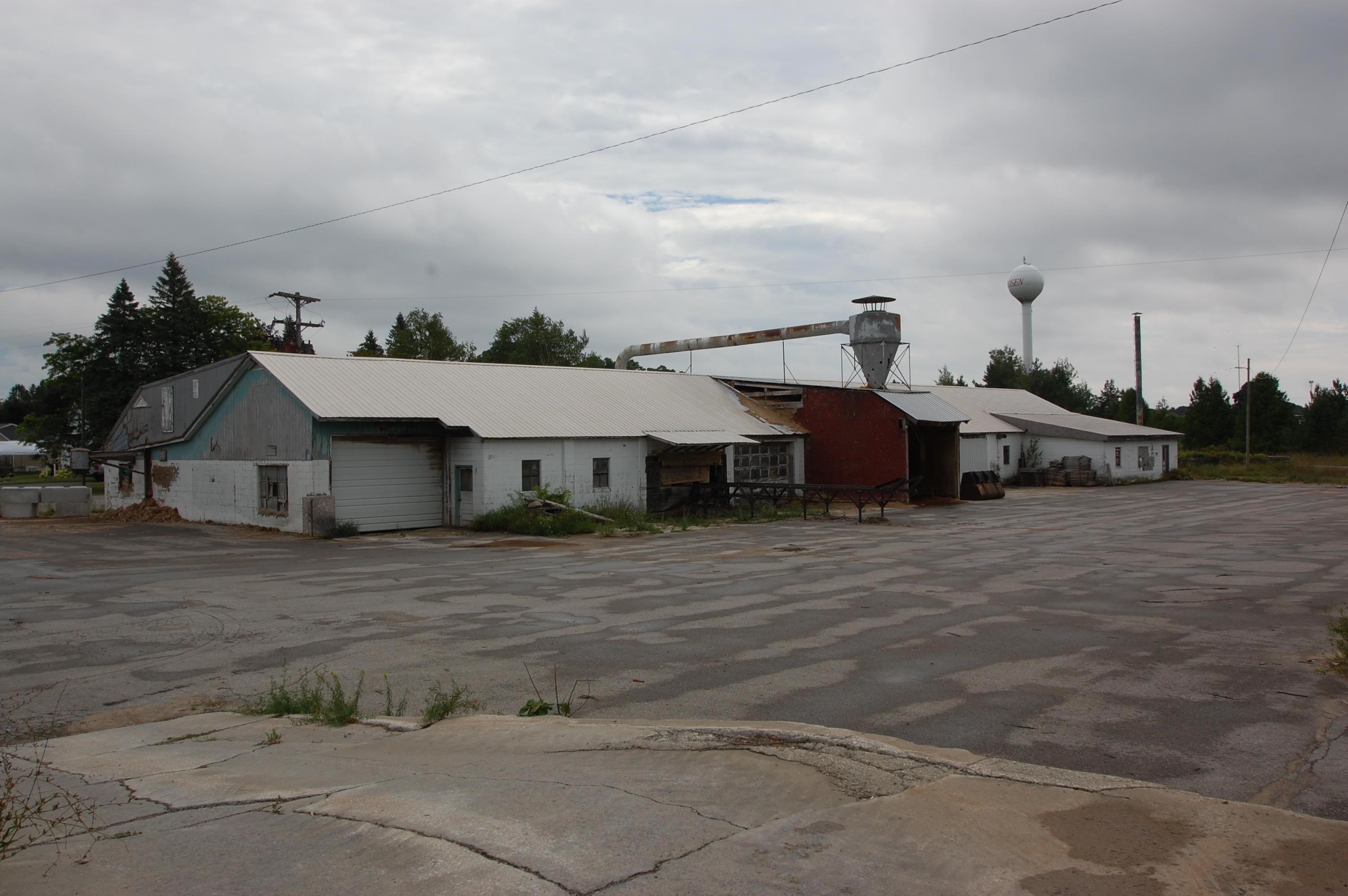 6780 Railway Street Property Photo 18