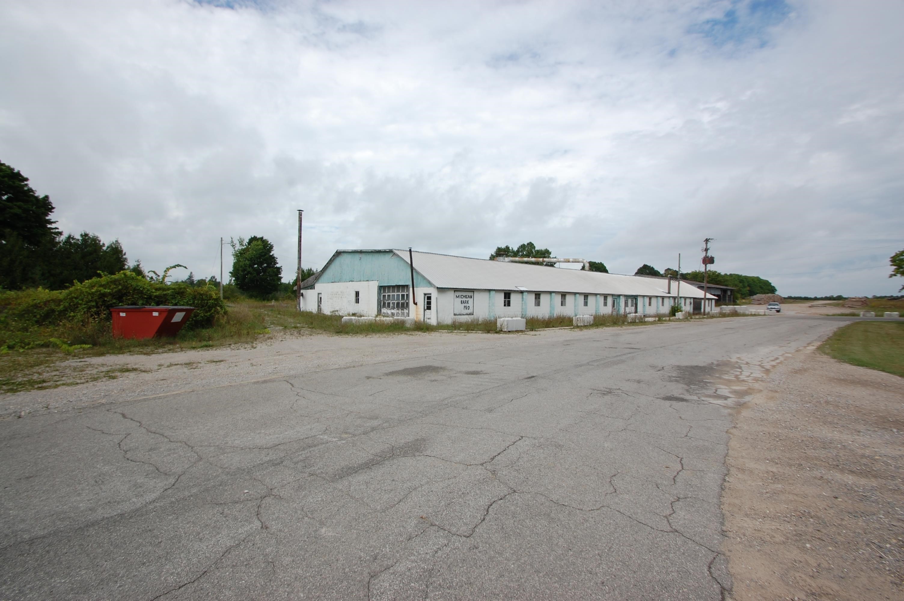 6780 Railway Street Property Photo 21