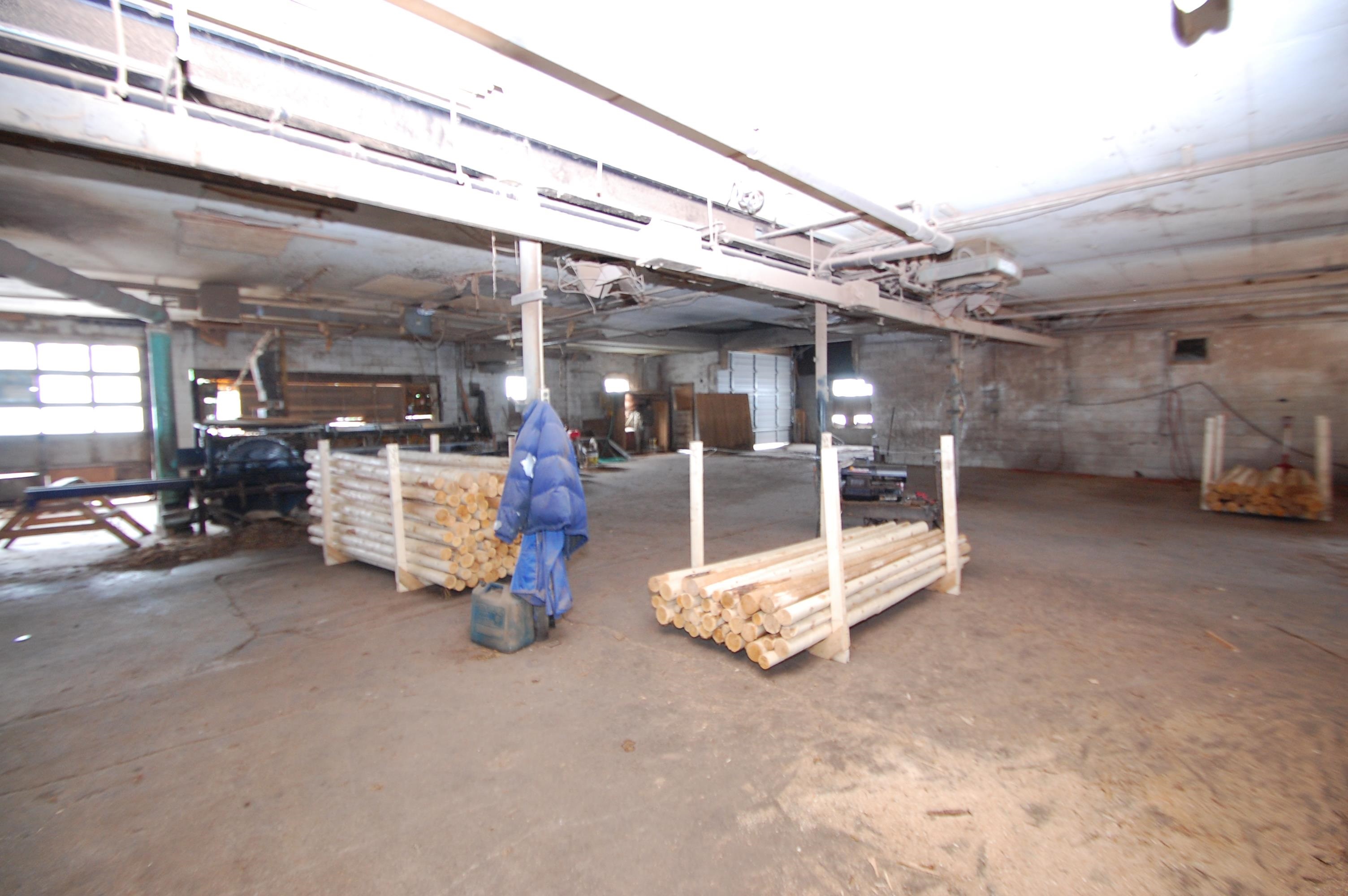 6780 Railway Street Property Photo 23