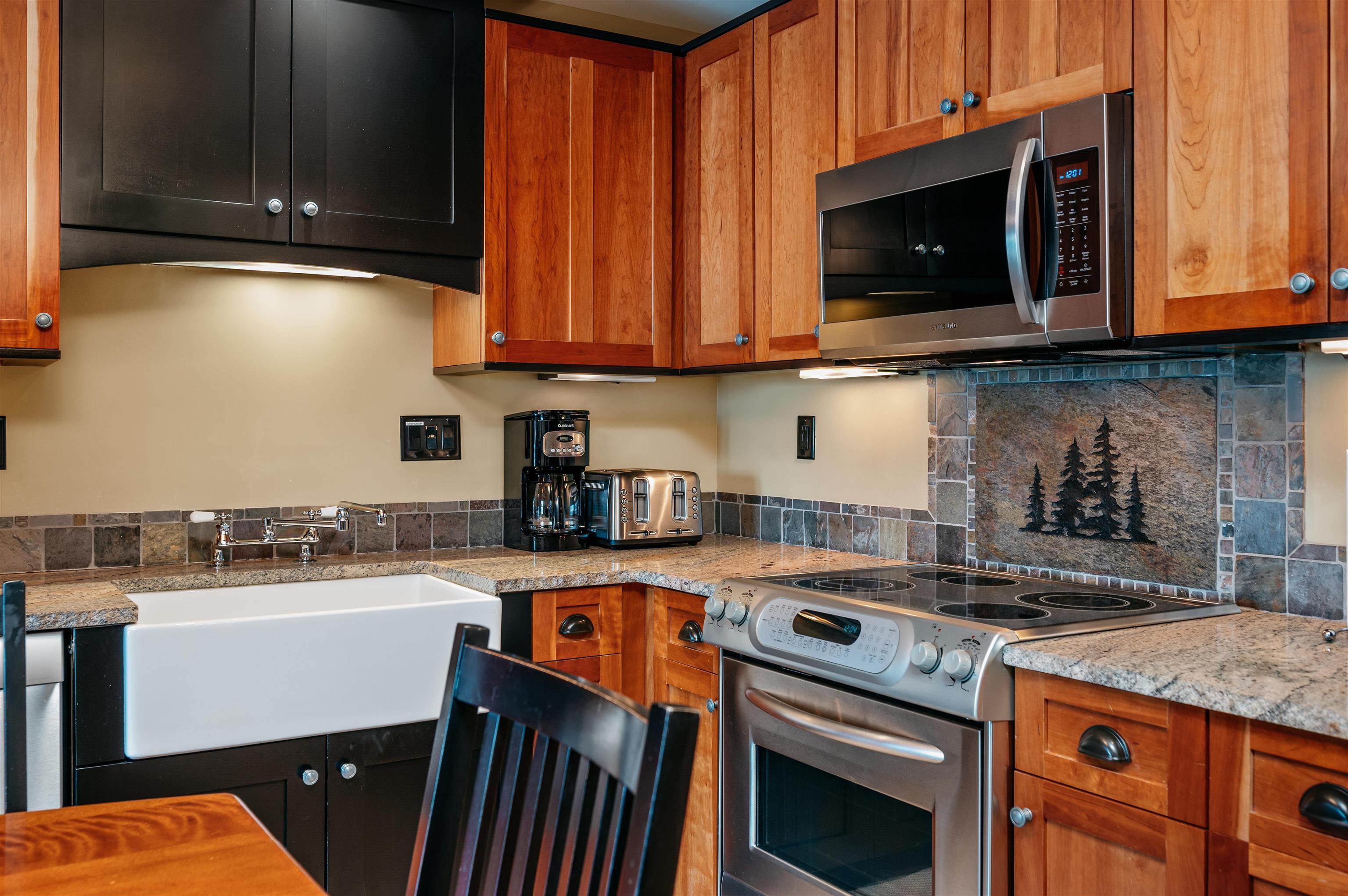 2035 N Us-31 N Property Photo 25
